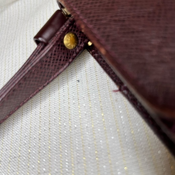Louis Vuitton Taiga Selenga Pochette Clutch in Burgundy , COA included - Picture 7 of 15